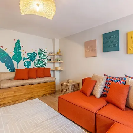 דירה Gorgeous House With Refreshing Garden In Besiktas איסטמבול